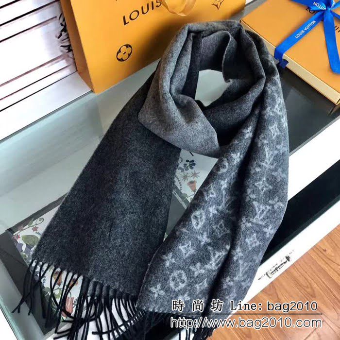 路易威登LV2018新色 雙面漸變提花羊絨圍巾 LLWJ6101